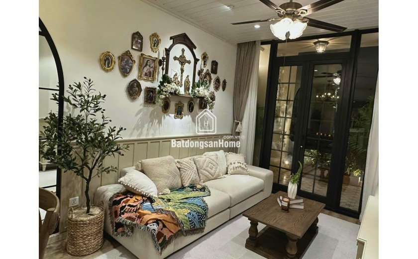 Siêu vị trí kinh doanh phố Tây Nha Trang – Nhà MT Nguyễn Thiện Thuật giá tốt